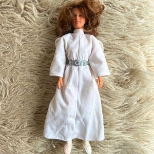1977 Princess Leia 12” doll
